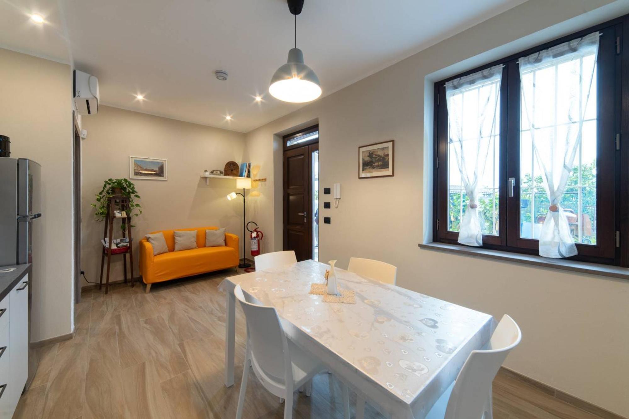 Casa Rubbo - Appartamento 'Como' Nelle Langhe Alba  Eksteriør billede